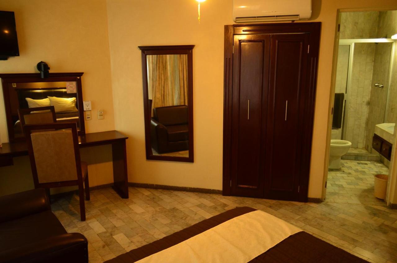 איראפואטו Hotel Flamingo Kristal מראה חיצוני תמונה