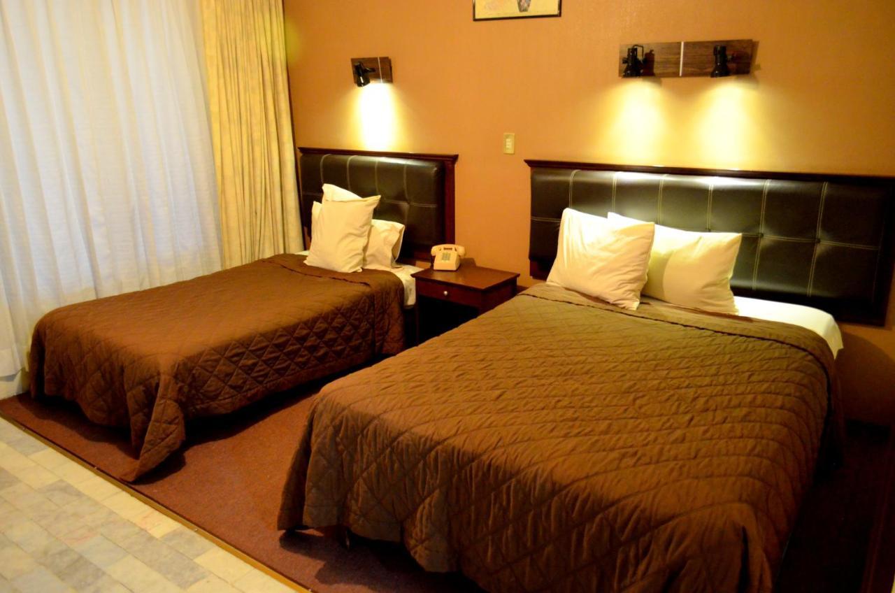 איראפואטו Hotel Flamingo Kristal מראה חיצוני תמונה