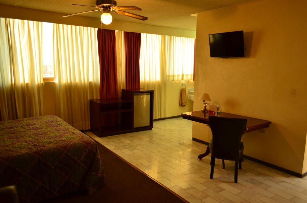 איראפואטו Hotel Flamingo Kristal מראה חיצוני תמונה