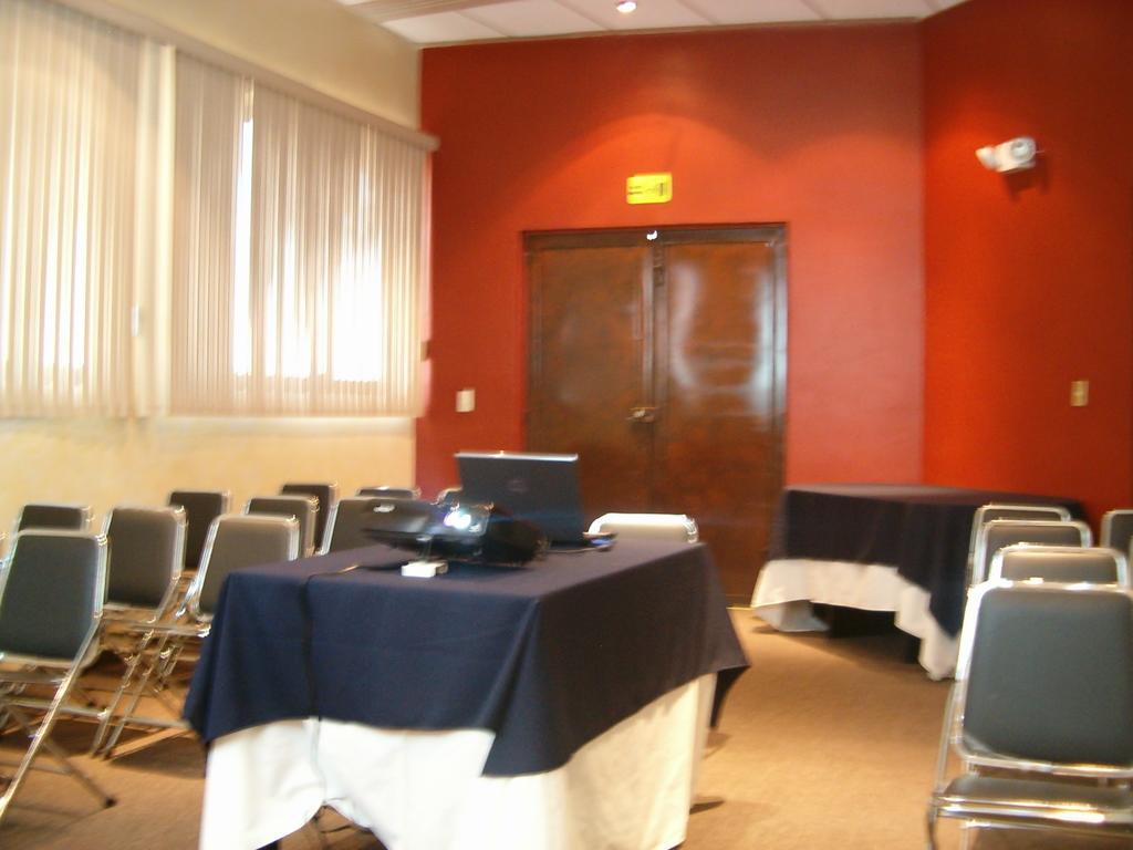איראפואטו Hotel Flamingo Kristal מראה חיצוני תמונה