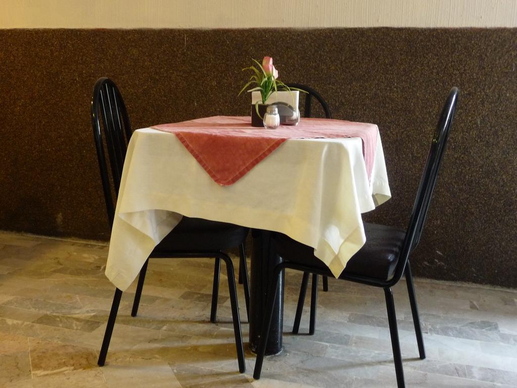 איראפואטו Hotel Flamingo Kristal מראה חיצוני תמונה